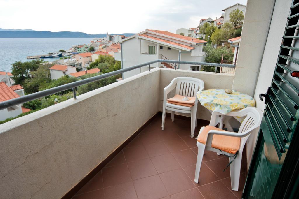 Apartments Toni Two Igrane Exterior photo