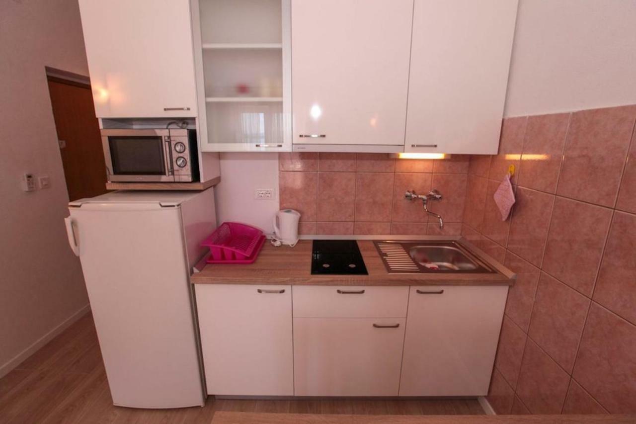 Apartments Toni Two Igrane Exterior photo